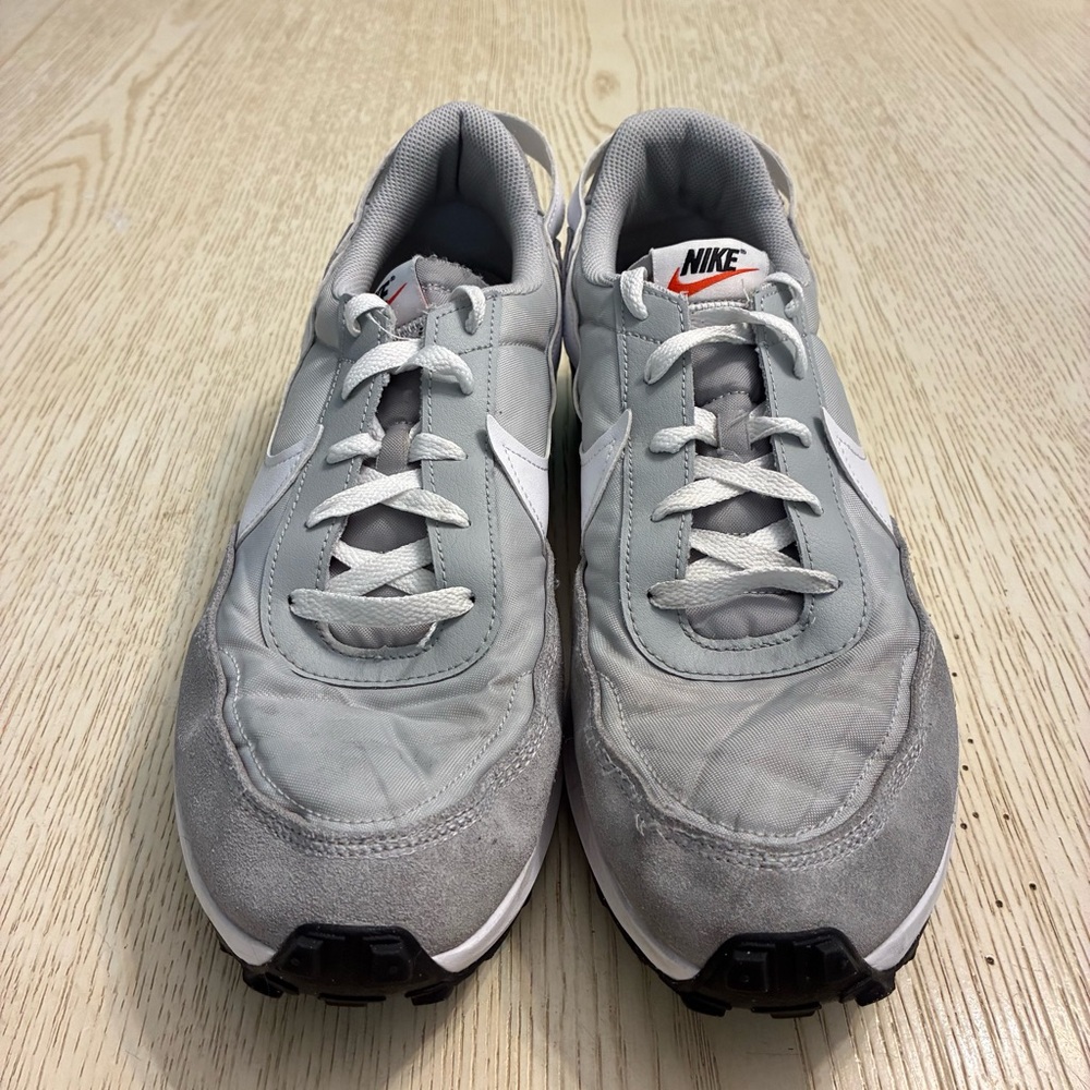 Men’s Nike Waffle Debut Sneaker Shoes (Grey Fog/White) - Picture 2 of 13